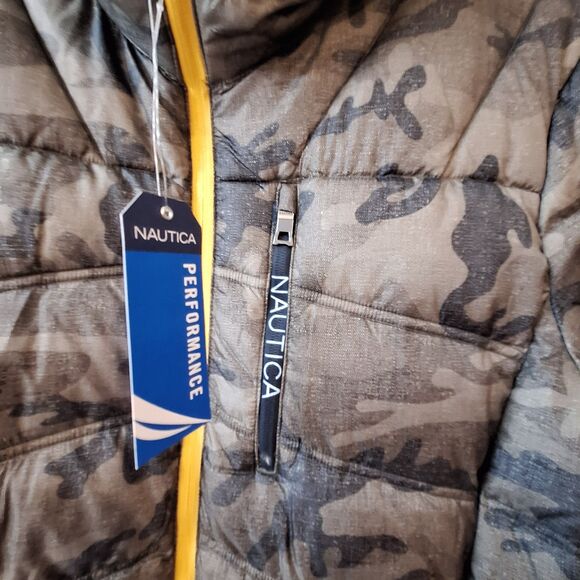 Nautica Poly Hooded Regular Fit Puffer Jacket Mens Sz Medium Green Camo NWT $175 - Picture 3 of 12